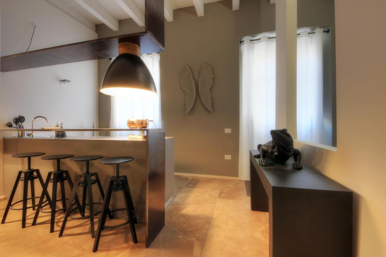 Urban Central Suites Cagliari Exteriör bild